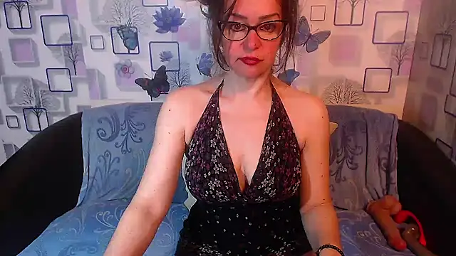 milfsexy online show from May 12, 7:16 am