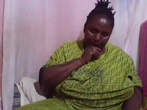 big clits online show from October 7, 4:09 am