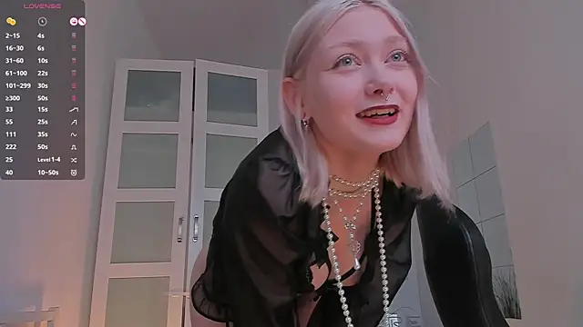  Rude Girl  online show from March 20, 3:25 pm