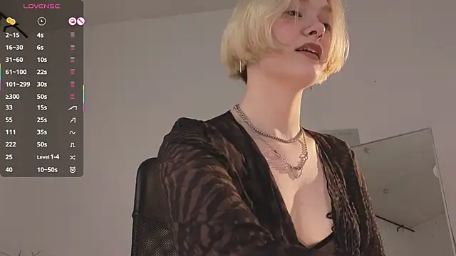  Rude Girl  online show from November 2, 3:36 pm