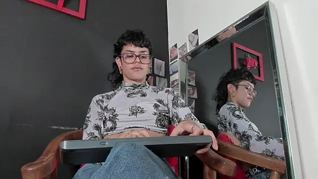 trinitty online show from February 26, 8:22 pm