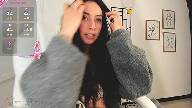 sara-lauren online show from February 7, 4:56 pm