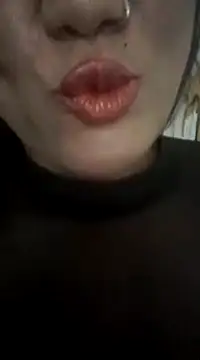 Indianpleasure300 online show from December 9, 6:12 am