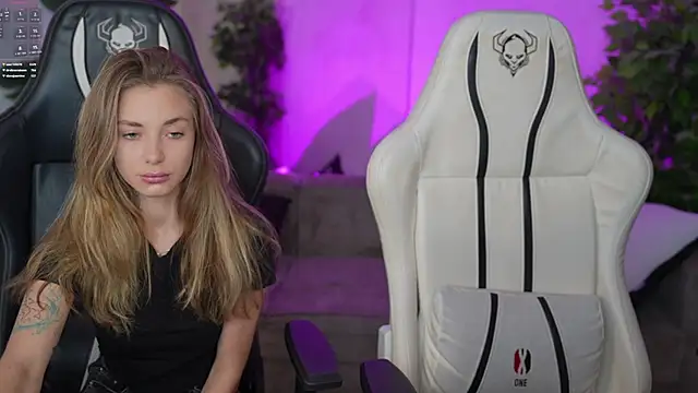 Snapshot of Kisasolo chatting on September 13, 2:50 pm Kisasolo online show from September 13, 2:50 pm