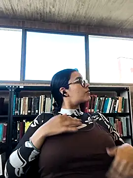 Annya-sweet online show from April 22, 2:51 pm