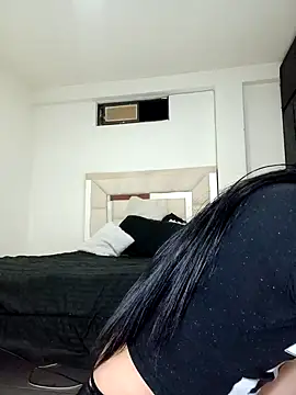 yesik beltran online show from December 31, 9:53 am