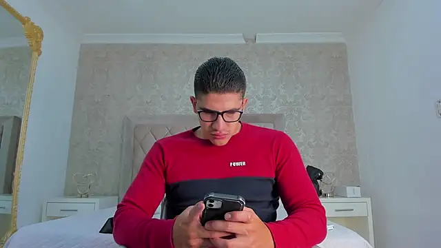 Snapshot of JeffDaltton chatting on February 11, 1:51 pm JeffDaltton online show from February 11, 1:51 pm