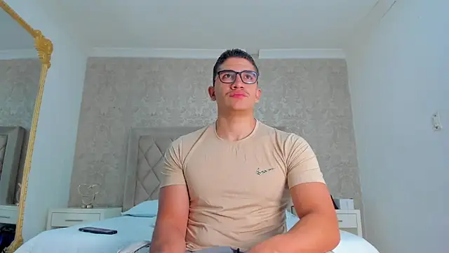 Snapshot of JeffDaltton chatting on February 12, 12:33 pm JeffDaltton online show from February 12, 12:33 pm