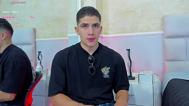 Snapshot of JeffDaltton chatting on March 13, 8:11 pm JeffDaltton online show from March 13, 8:11 pm