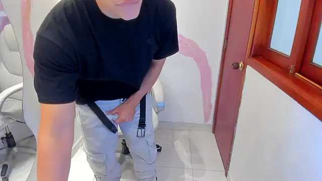 Snapshot of JeffDaltton chatting on March 15, 5:48 pm JeffDaltton online show from March 15, 5:48 pm