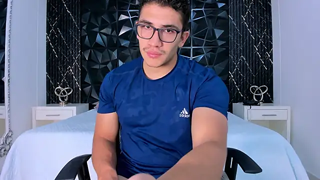 Snapshot of JeffDaltton chatting on October 3, 8:39 pm JeffDaltton online show from October 3, 8:39 pm