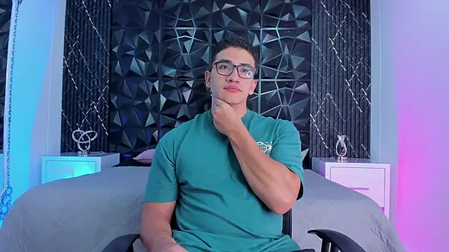 Snapshot of JeffDaltton chatting on October 23, 7:45 pm JeffDaltton online show from October 23, 7:45 pm