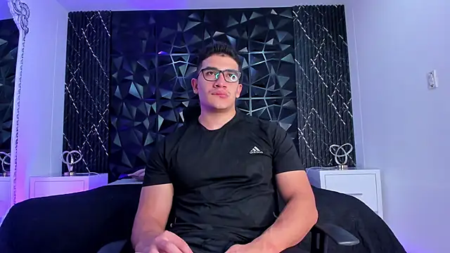 Snapshot of JeffDaltton chatting on November 11, 8:09 pm JeffDaltton online show from November 11, 8:09 pm