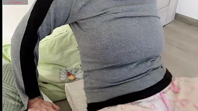 Claraxxxxx online show from March 4, 12:12 pm