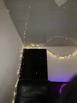 salome polaniiee online show from January 30, 8:22 am