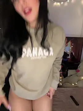 salome polaniiee online show from February 4, 6:25 am