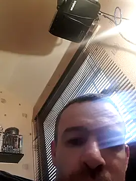 Snapshot of Erimyka chatting on February 2, 8:57 am Erimyka online show from February 2, 8:57 am