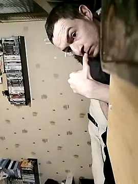 Snapshot of Erimyka chatting on February 5, 2:16 am Erimyka online show from February 5, 2:16 am