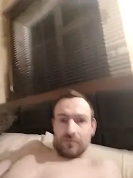 Snapshot of Erimyka chatting on February 17, 1:13 am Erimyka online show from February 17, 1:13 am