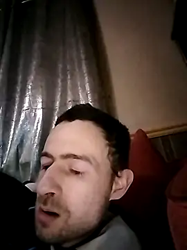 Snapshot of Erimyka chatting on February 27, 7:25 pm Erimyka online show from February 27, 7:25 pm