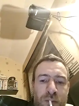 Snapshot of Erimyka chatting on March 2, 12:57 am Erimyka online show from March 2, 12:57 am