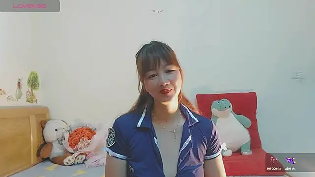 Snapshot of Holygirlsweet777 chatting on December 17, 1:07 am Holygirlsweet777 online show from December 17, 1:07 am