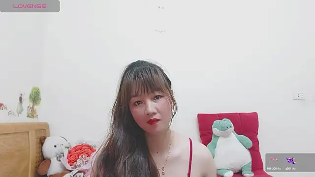 Snapshot of Holygirlsweet777 chatting on December 17, 11:17 am Holygirlsweet777 online show from December 17, 11:17 am