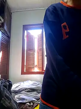 Snapshot of CrisSexShy chatting on September 11, 5:35 pm CrisSexShy online show from September 11, 5:35 pm