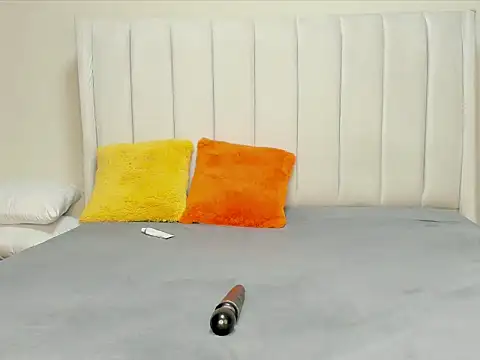  heavenlysent online show from September 25, 4:16 am