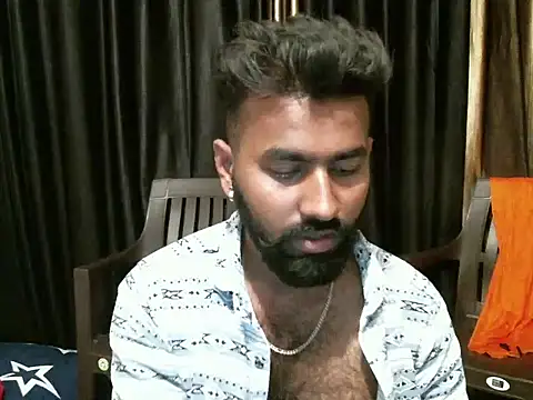 Snapshot of indian2 chatting on February 25, 5:19 am indian2 online show from February 25, 5:19 am