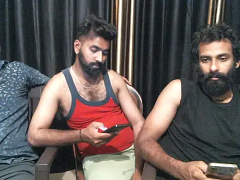 Snapshot of indian2 chatting on March 6, 6:48 pm indian2 online show from March 6, 6:48 pm