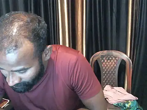 Snapshot of indian2 chatting on March 22, 6:11 am indian2 online show from March 22, 6:11 am