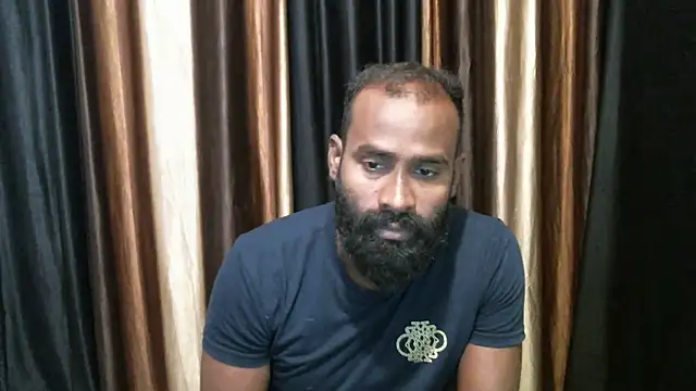 Snapshot of indian2 chatting on September 22, 5:20 am indian2 online show from September 22, 5:20 am