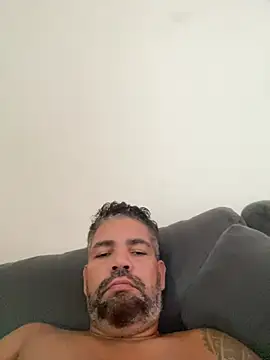 adgato online show from April 4, 1:52 pm