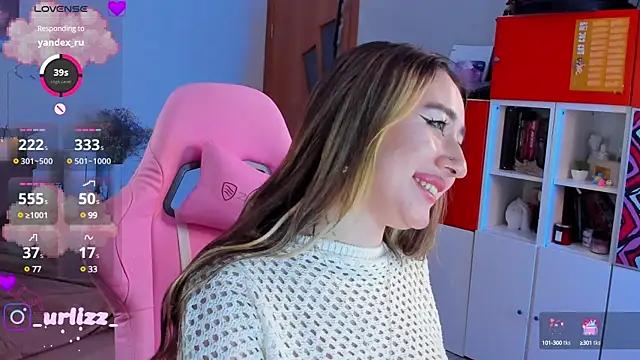 Fiona-Love online show from December 3, 12:46 am