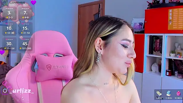 Fiona-Love online show from December 3, 9:34 pm