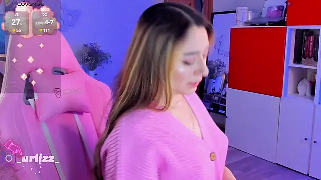 Fiona-Love online show from December 12, 5:59 pm