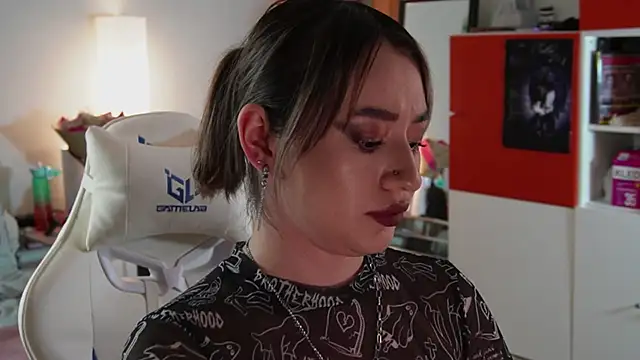 Fiona-Love online show from September 24, 3:37 pm