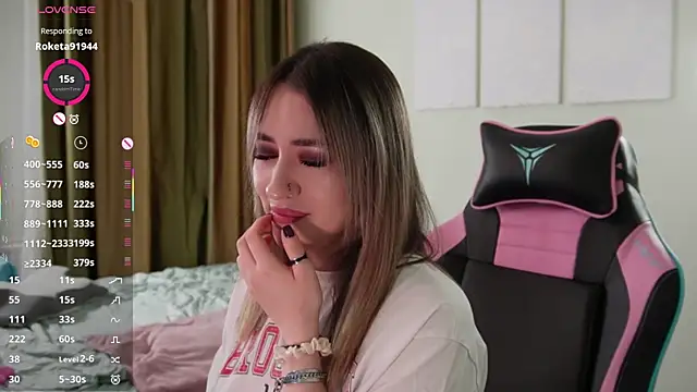 Fiona-Love online show from November 15, 3:19 pm