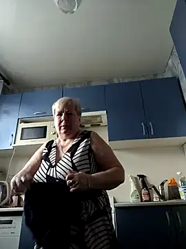 EffectFiona online show from January 23, 4:30 am