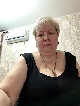 EffectFiona online show from February 24, 1:35 am