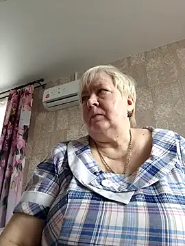 EffectFiona online show from February 27, 11:20 am