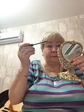 EffectFiona online show from March 4, 11:22 pm