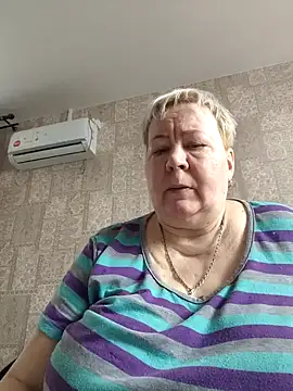 EffectFiona online show from March 12, 4:19 am