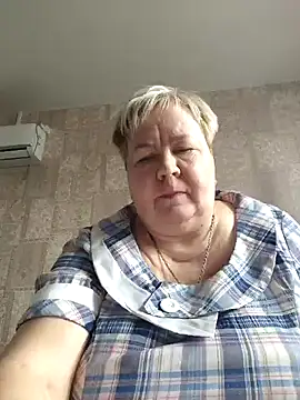 EffectFiona online show from March 16, 12:00 pm