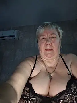 EffectFiona online show from October 9, 12:58 pm