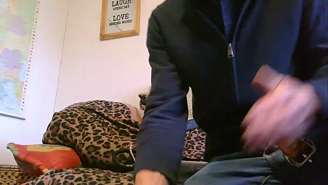 banana4joy online show from November 17, 7:36 am