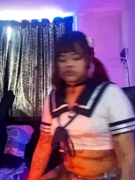 Snapshot of violetagrey_ chatting on September 12, 3:23 pm violetagrey online show from September 12, 3:23 pm