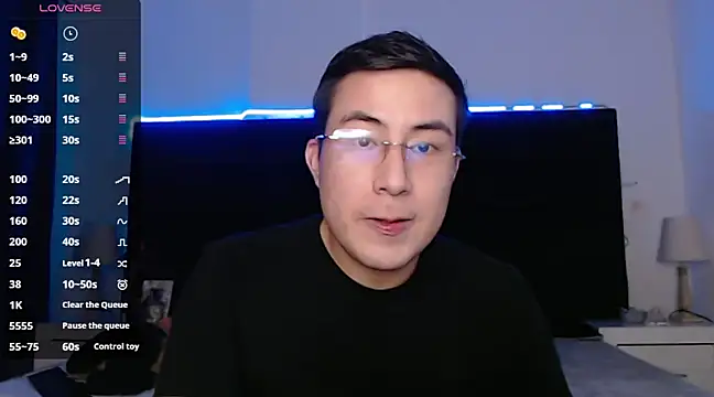 andrewmhilton  online show from March 15, 4:35 am