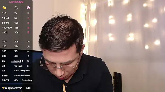 andrewmhilton  online show from March 17, 7:58 pm